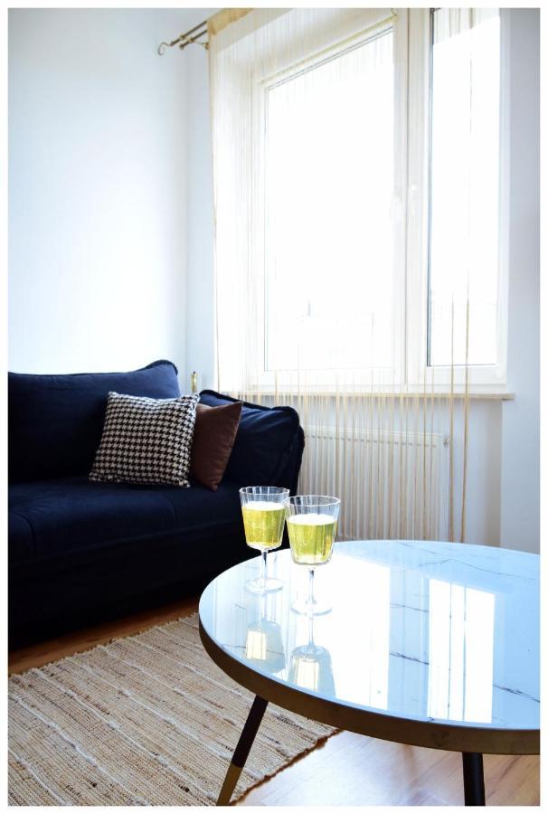 Color24 Apartament VI スタロバ・ボラ エクステリア 写真